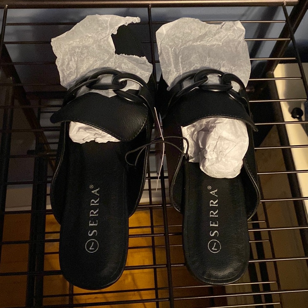 Women’s size 7 mules